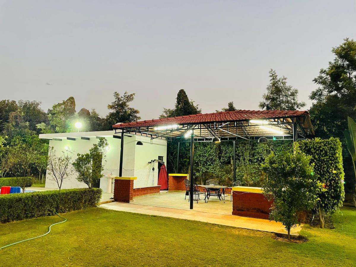Anantam Aravali Villa Gurgaon Exterior photo